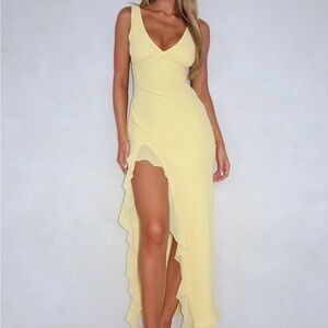Tell me everything maxi dress- lemon